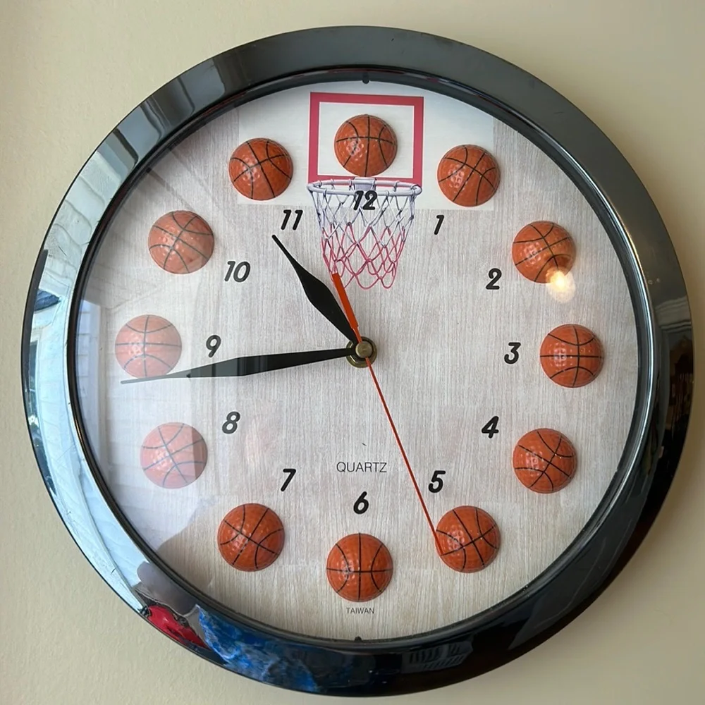 Basketball Wall Clock